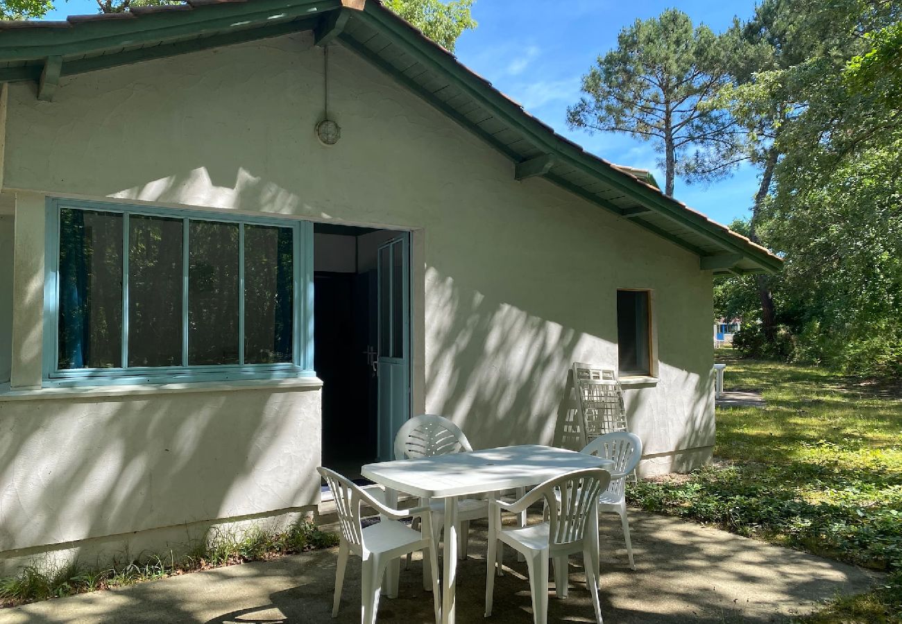 Bungalow à Arès - Maisonnette St Brice 44 pour 5 personnes