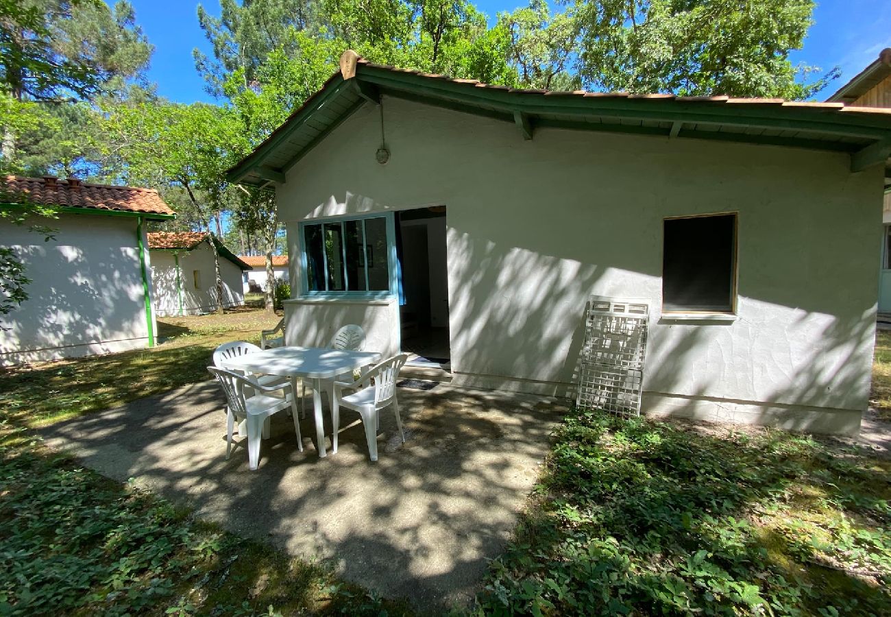 Bungalow à Arès - Maisonnette St Brice 44 pour 5 personnes