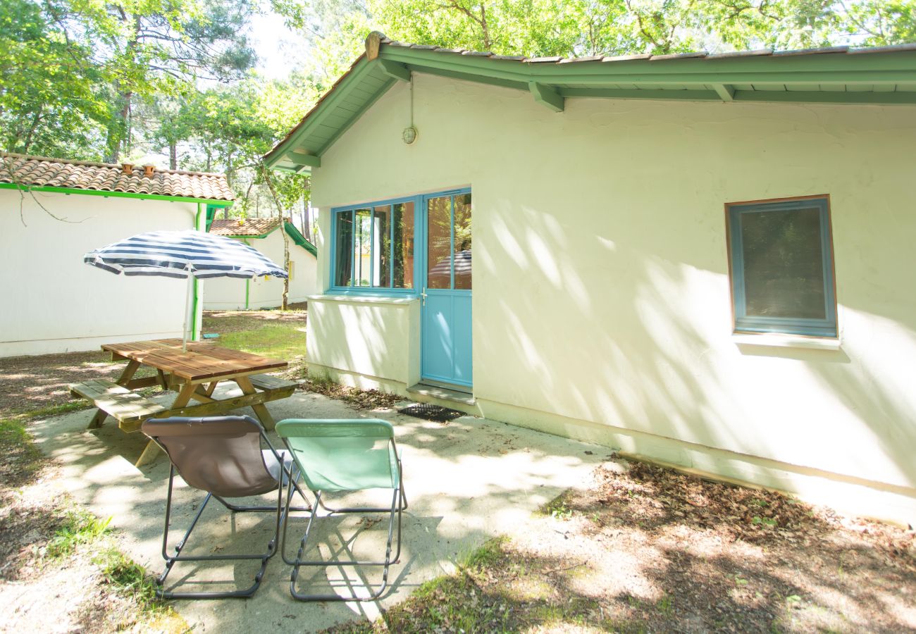 Bungalow à Arès - Maisonnette St Brice 44 pour 5 personnes