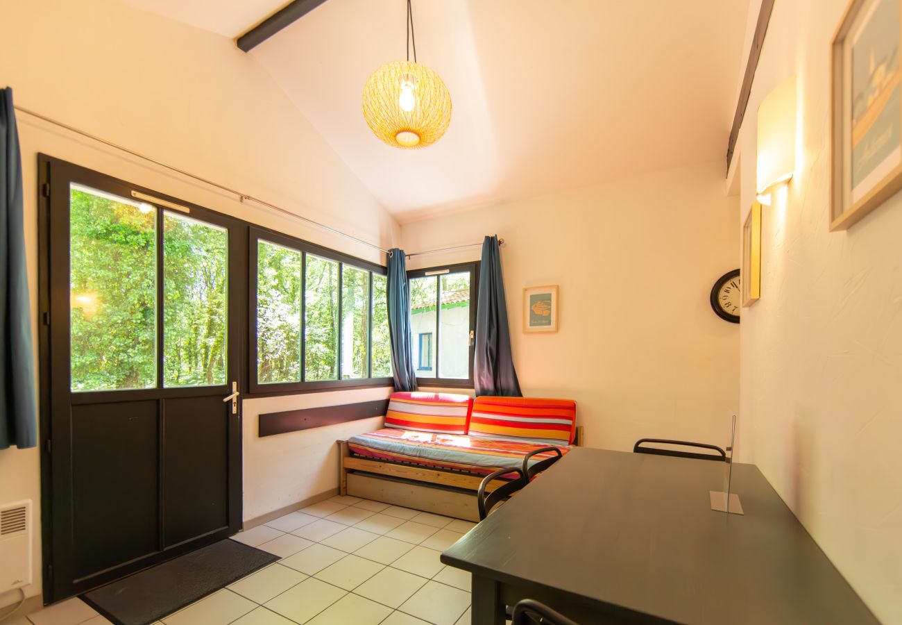 Bungalow à Arès - Maisonnette St Brice 44 pour 5 personnes
