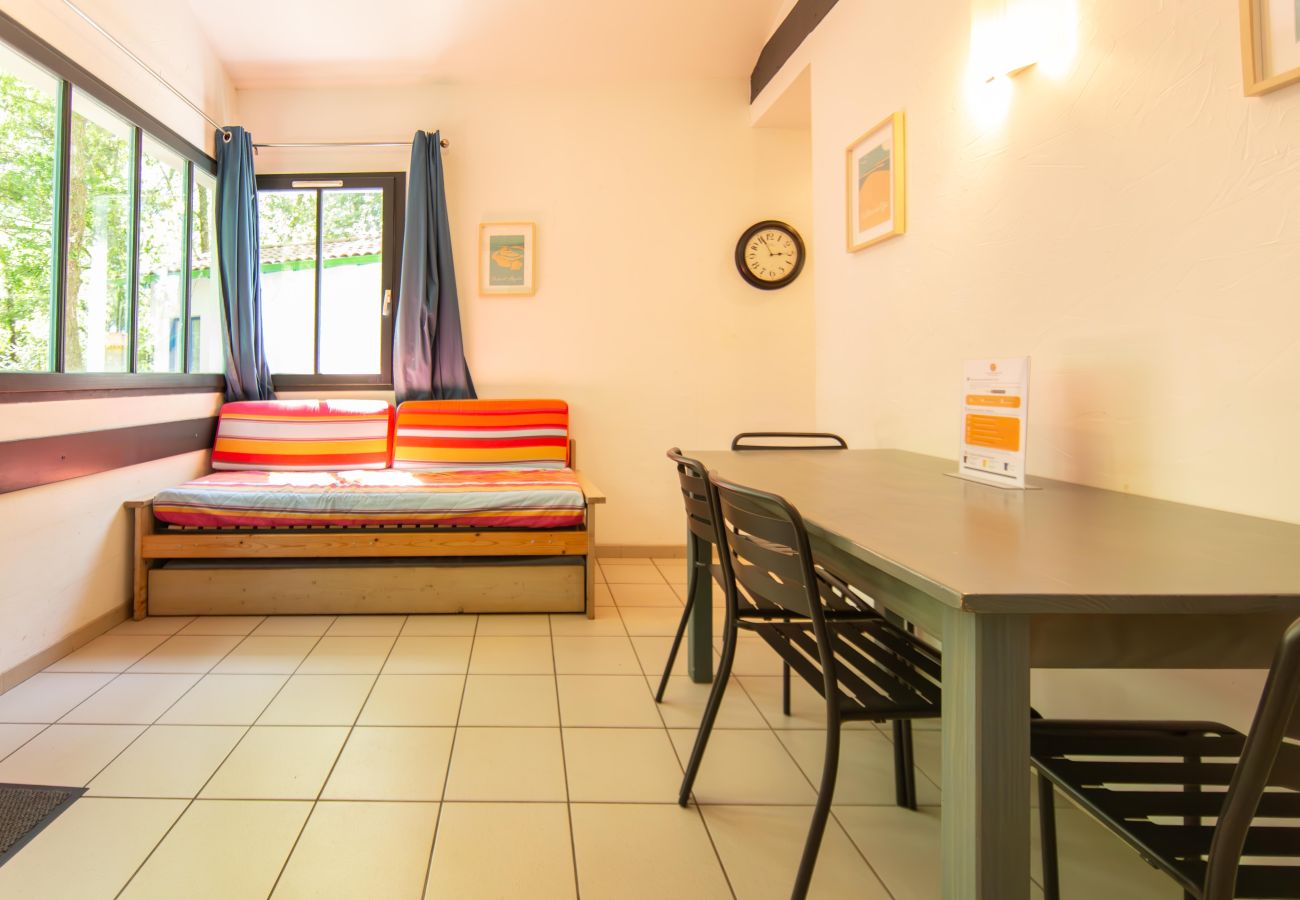 Bungalow à Arès - Maisonnette St Brice 44 pour 5 personnes