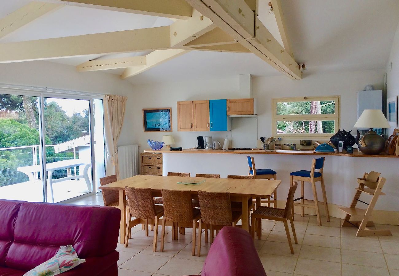 Appartement à Lège-Cap-Ferret - appartement Les pieds dans l'eau avec vue bassin panoramique au Canon