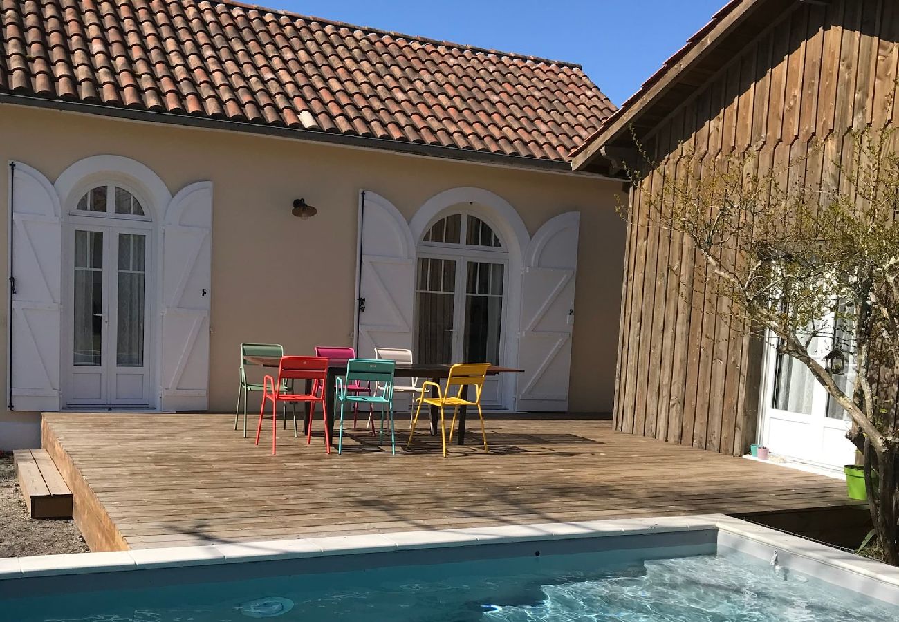 Maison à Andernos-les-Bains - Villa Caprice à Andernos avec piscine chauffée  