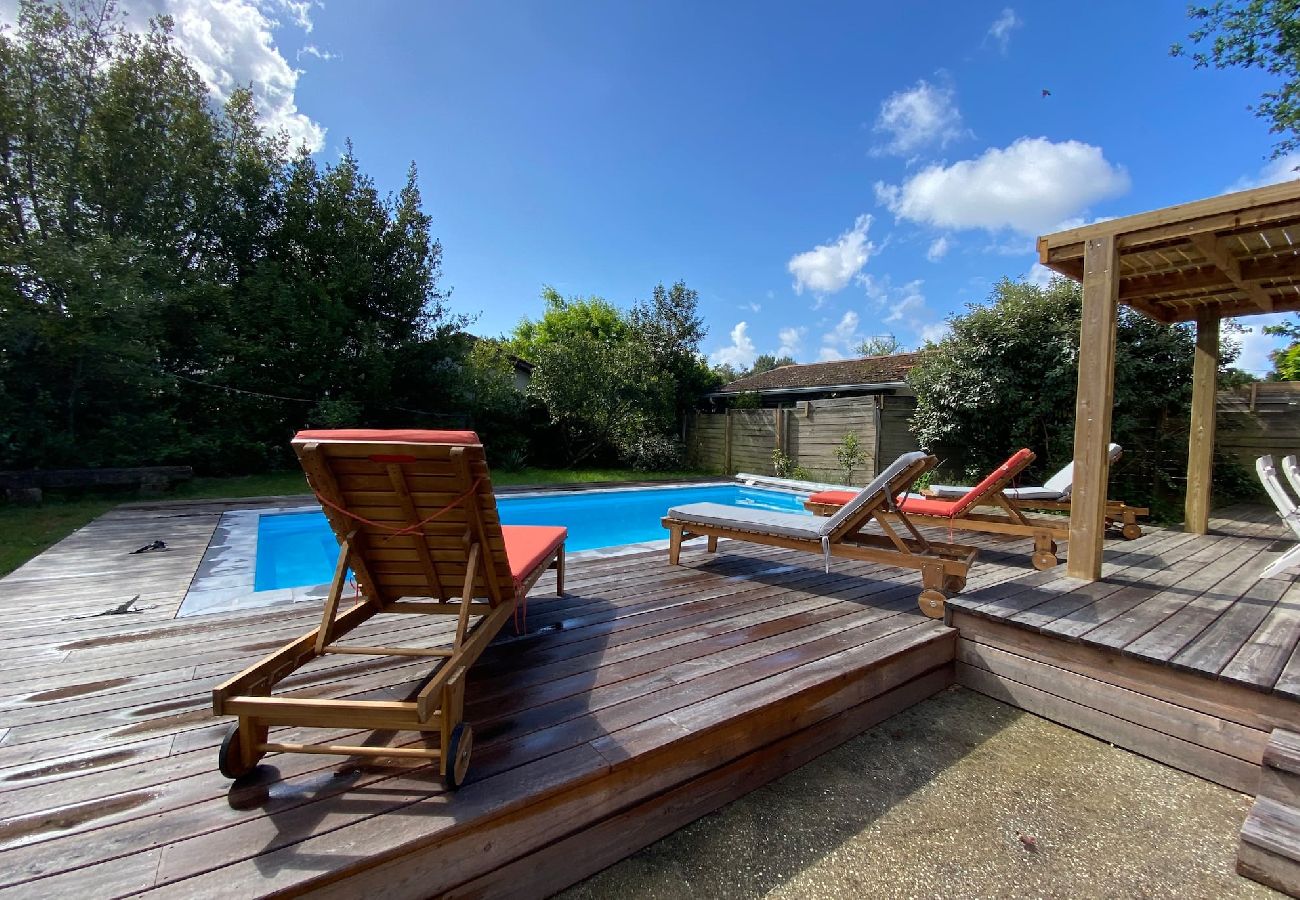 Maison à Andernos-les-Bains - Maison Des Lauriers à Andernos avec piscine chauffée