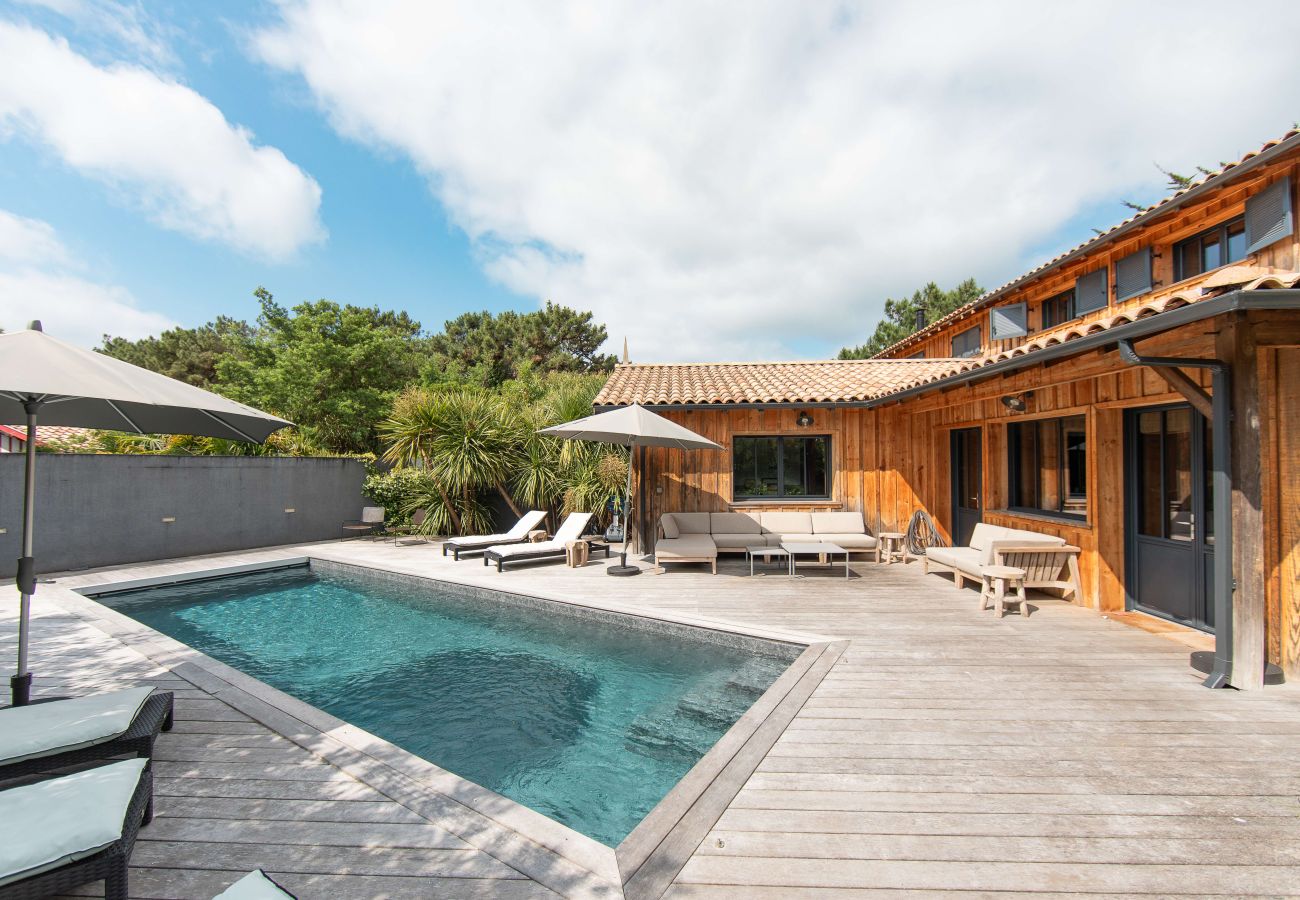 Villa à Lège-Cap-Ferret - Villa Palombes au Cap Ferret villa de charme avec piscine chauffée