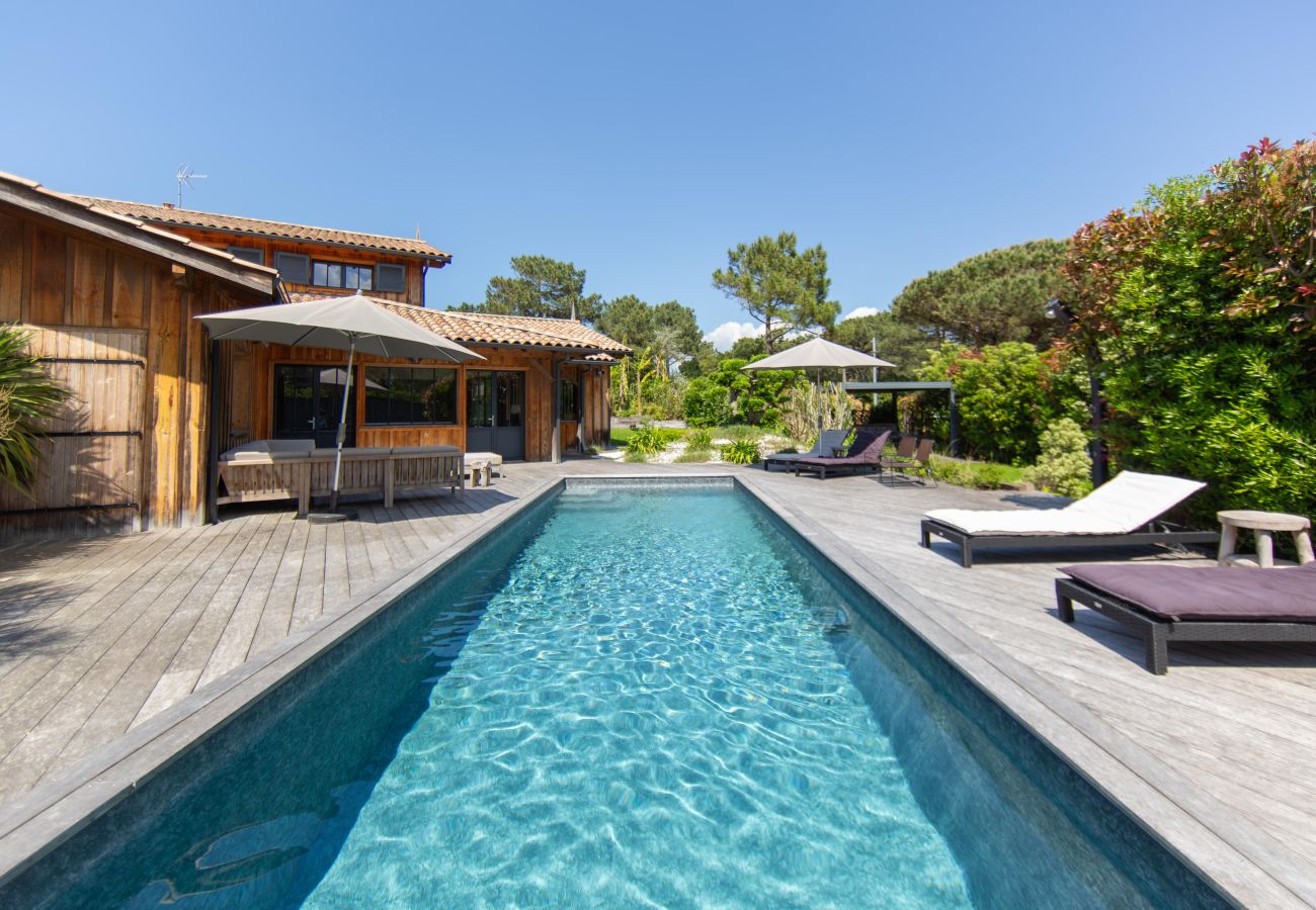 Villa à Lège-Cap-Ferret - Villa Palombes au Cap Ferret villa de charme avec piscine chauffée