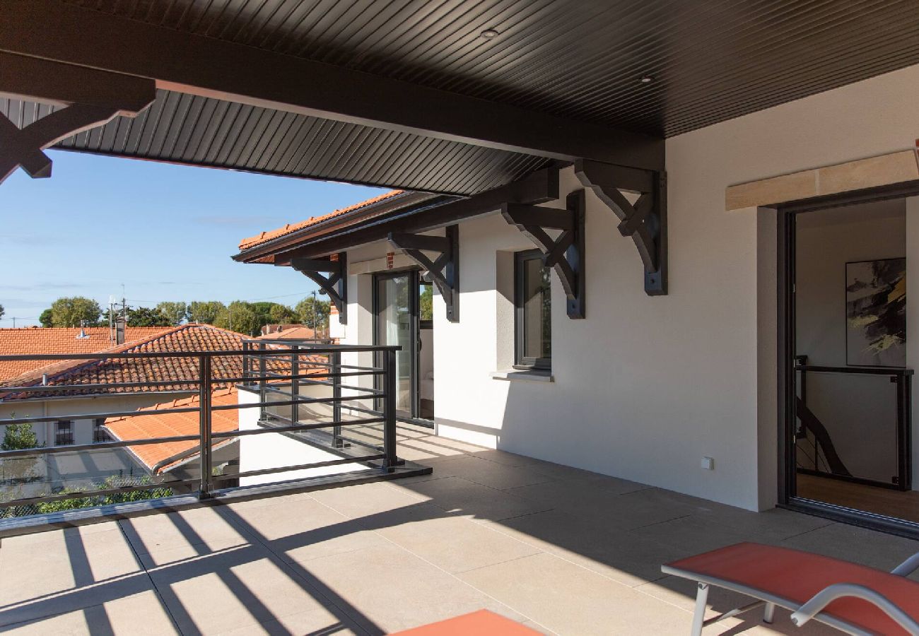 Villa à Andernos-les-Bains - Villa Fabienne en plein centre ville avec piscine chauffée